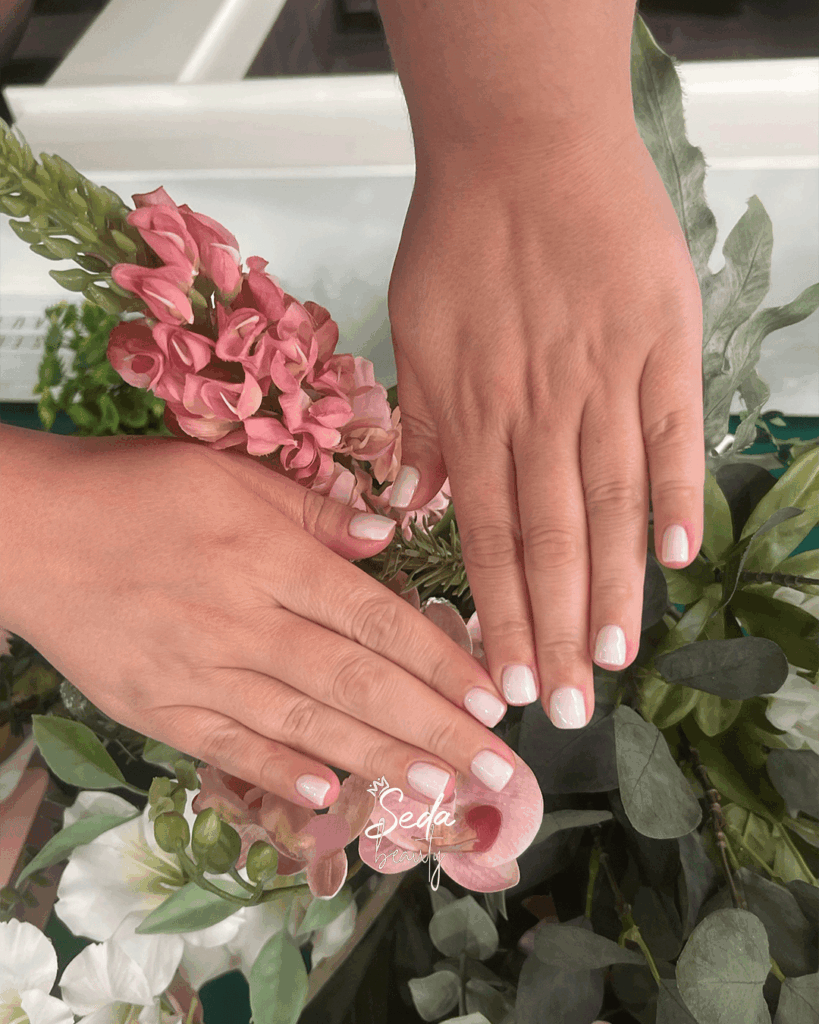 10 Natural Nail Designs for the Manicure Minimalist 4 Simple nail designs offer a clean, elegant look that suits everyday wear and timeless style.