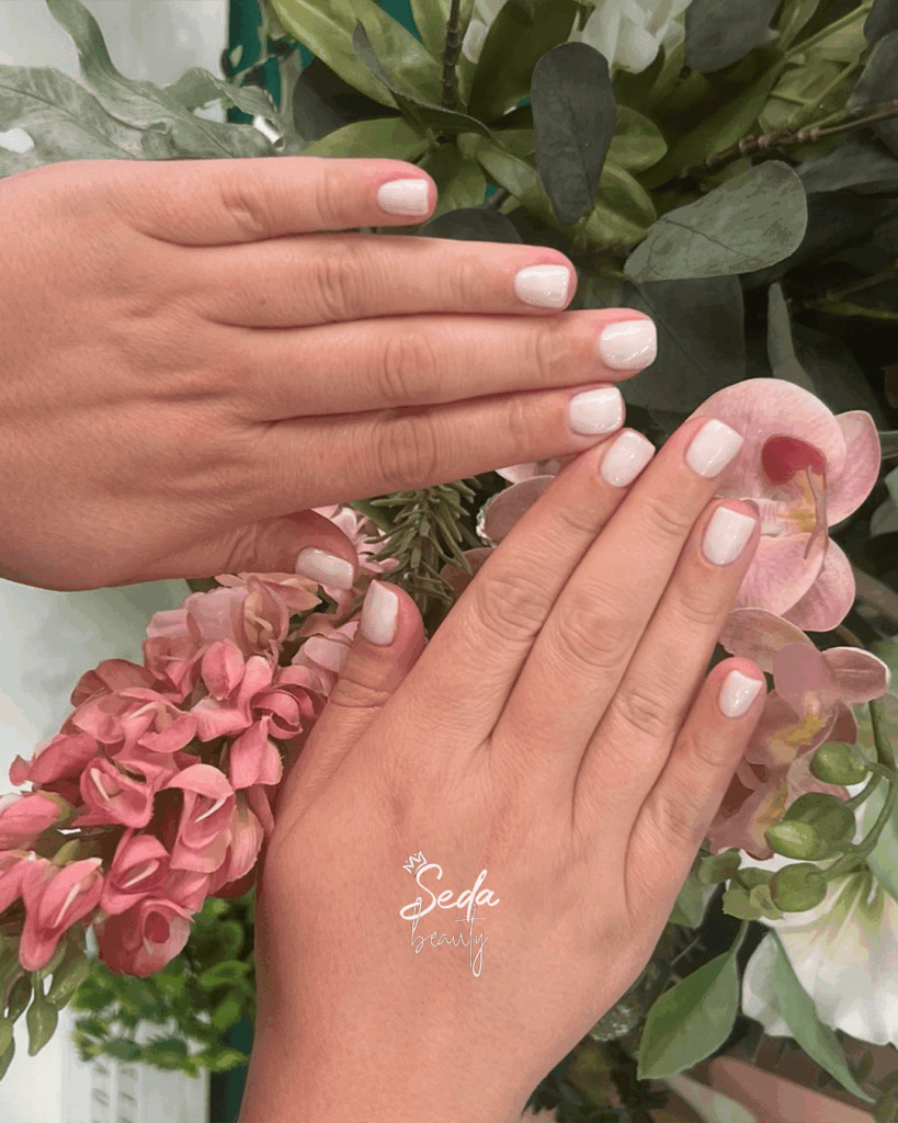 Valentine’s Day nail designs bring romance to life with elegant colours, hearts and timeless details.